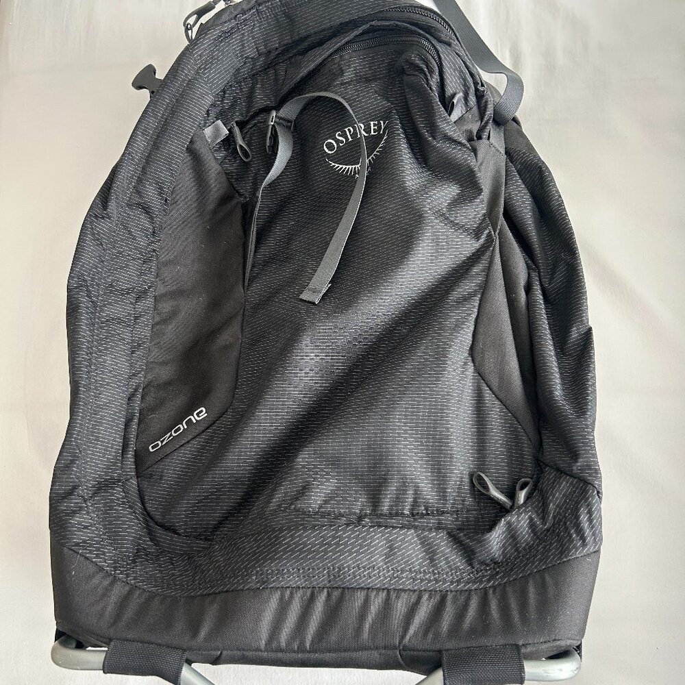 Osprey Ozone Wheeled Carry-on 42L/21.5"
